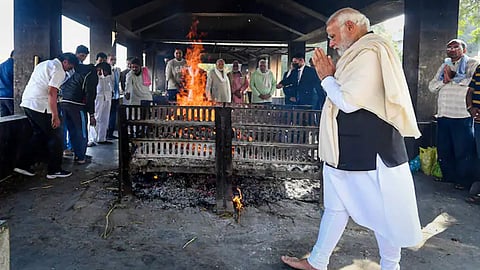 Hiraben Modi Passes Away Narendra Modi