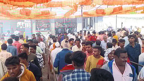 Shanimandal: Devotees line up here for darshan on the occasion of Shani Amavasya.