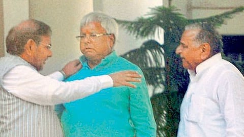 Avinash Kolhe writes about obc reservation case politics