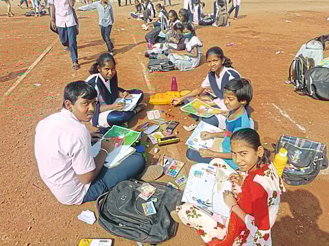 केडगाव केंद्रात सरस्वती पूजन