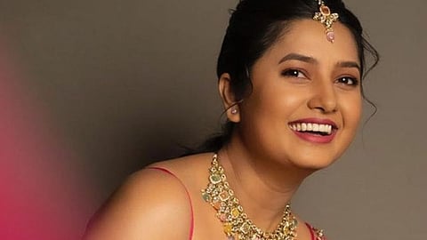 Prajakta Mali video Post