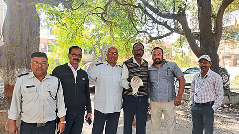 Cidco : release of an owl trapped in a nylon net.