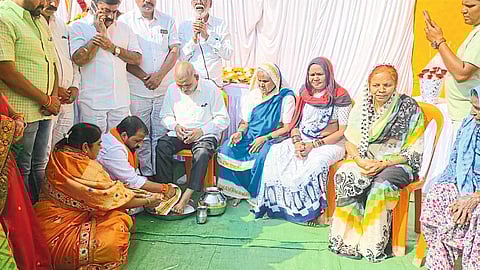 Manoj More during the conjugal milk abhishek of the employees who works in sewage