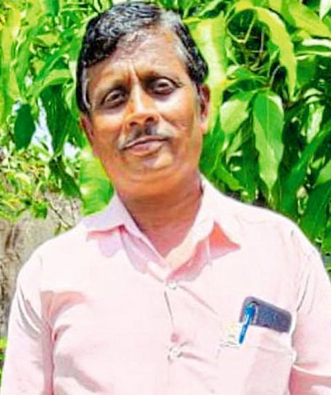 शांतिनाथ धरणगुत्ते,हासीना मुल्ला यांची निवड