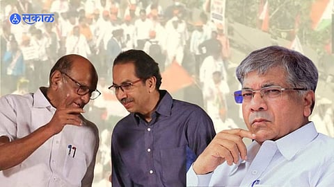 Prakash Ambedkar said about Sharad Pawar after vba Thackeray group alliance