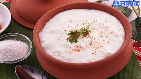 Eating Dahi with salt