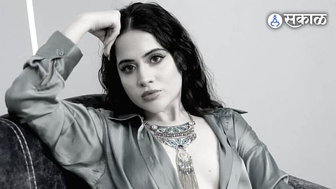 Urfi Javed controversial tweet of death said Life is too short to..