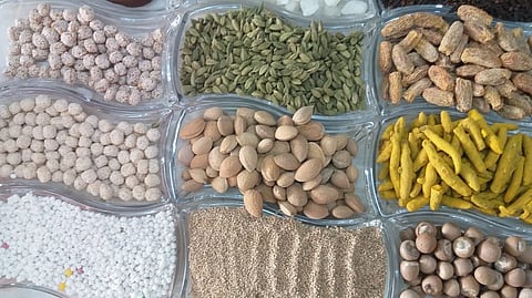 Makar Sankranti 2023 festival women in market for Shopping mohol