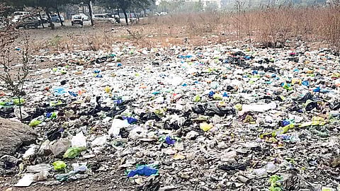 Dhule: Garbage in Here Government Medical College area