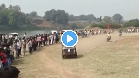 reverse auto rickshaw driving competition organised at Sangli on occasion of Sangameshwar Yatra watch video