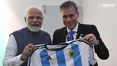 Pm Narendra Modi Gift