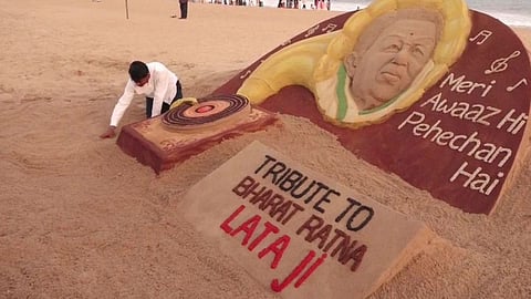 lata mangeshkar, lata mangeshkar songs, lata mangeshkar death anniversary