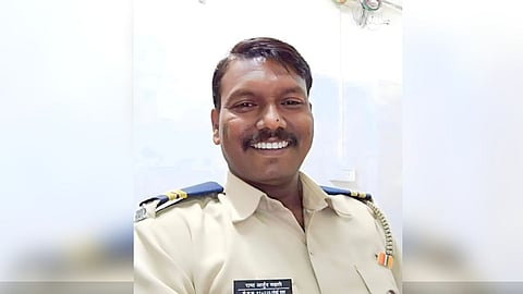 Policeman dies due to heart attack on duty mumbai mulund police