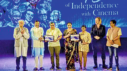 Kavita Dater accepting the directorial award at the International Film Festival