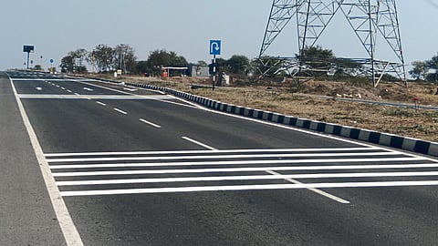 Accidental crash at Devpur branch on Sinner-Shirdi highway.