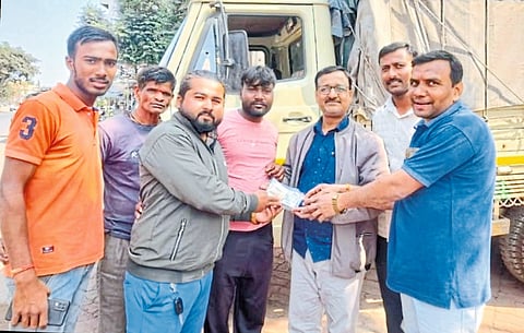 money bag returned to ownwer