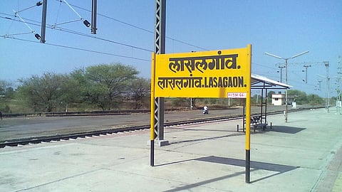 lasalgaon train accident 4 gangman in railway killed in tower wagon train accident