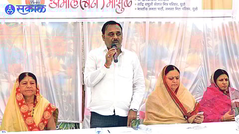 Nagarsevak aapalya dari scheme for citizen to know work done by BJP corporators dhule news