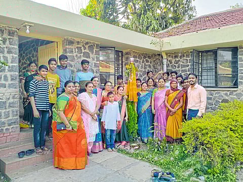 उंचच उंच उभारली स्त्री प्रतिष्ठेची गुढी