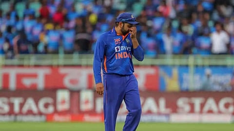 ind vs aus odi rohit sharma angry Indian player statement-after-team-india-lost-odi-series cricket news in marathi kgm00