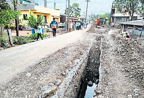 Excavations in Bhangre Gali.