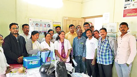 Sakal Special : अंबासन प्राथमिक आरोग्य केंद्रात आधुनिक वैद्यकीय साहित्य; रुग्णांची गैरसोय टळणार