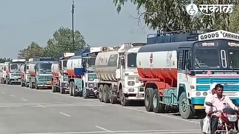 Tanker of Indian Oil Company standing due to ongoing strike