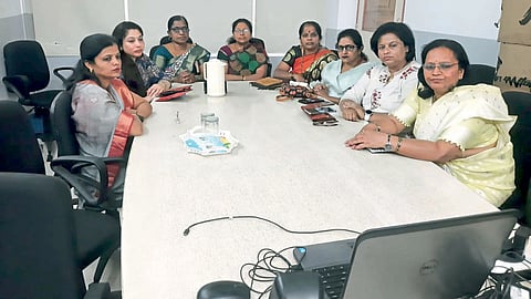 संचालिका डॉ. मालविका