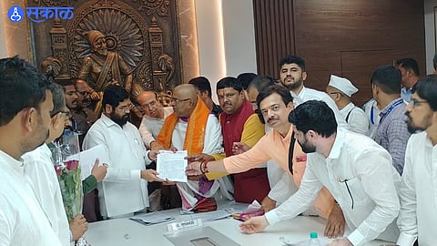 he trustees of the temples while presenting various demands to Chief Minister Eknath Shinde