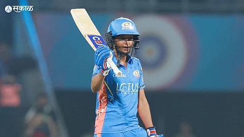 harmanpreet kaur hit-7-consecutive-boundary in womens premier league