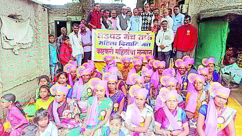 Hard working women honored by Dhadpad Manch on the occasion of International Women's Day.