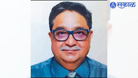 Husband Ashish Kaushik
