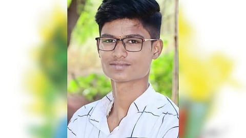 सुदर्शन (उर्फ विजय) शेषराव कोलते