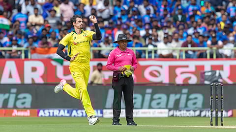 ind vs aus 2nd-odi-match-mitchell-starc-bowling-speed Team India top order out rohit sharma shubman gill