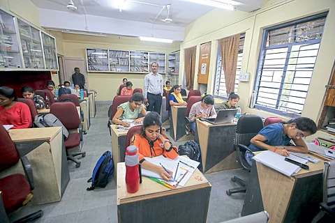 जिल्हा ग्रंथालय