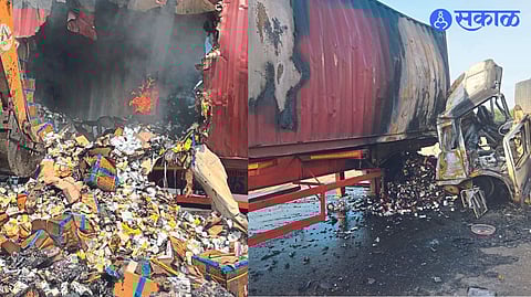 Container tanker accident kills drivers of both vehicles jalgaon accident news