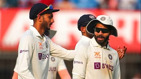 wtc final-sanjay-bangar-including-r ashwin-in-the-playing-xi-instead-of-ravindra jadeja-and-axar patel-team india cricket news in marathi kgm00