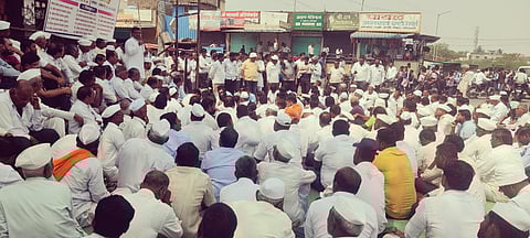 Shiv sena Sanjay Raut public protest MLA Rahul Kul