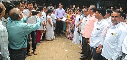 old pension scheme govt employees on strike pachora jalgaon news