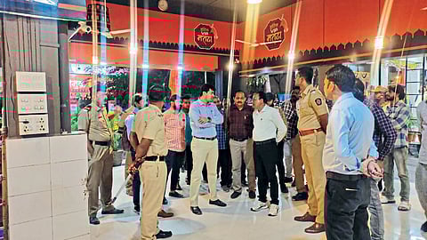 अतिक्रमण हटाव