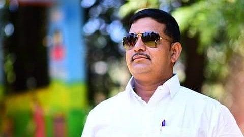 नवनाथ ऊर्फ पप्पूशेठ नामदेव रेणुसे