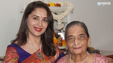 madhuri dixit mother snehlata dixit passed away