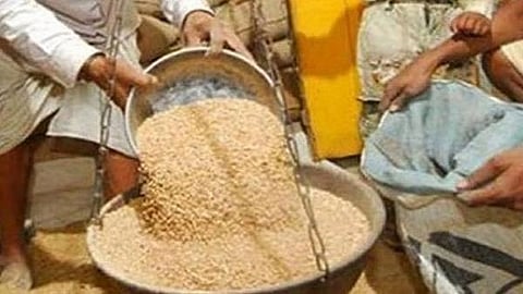 shasan aplya dari License of misguided ration grain shop suspended jalgaon news