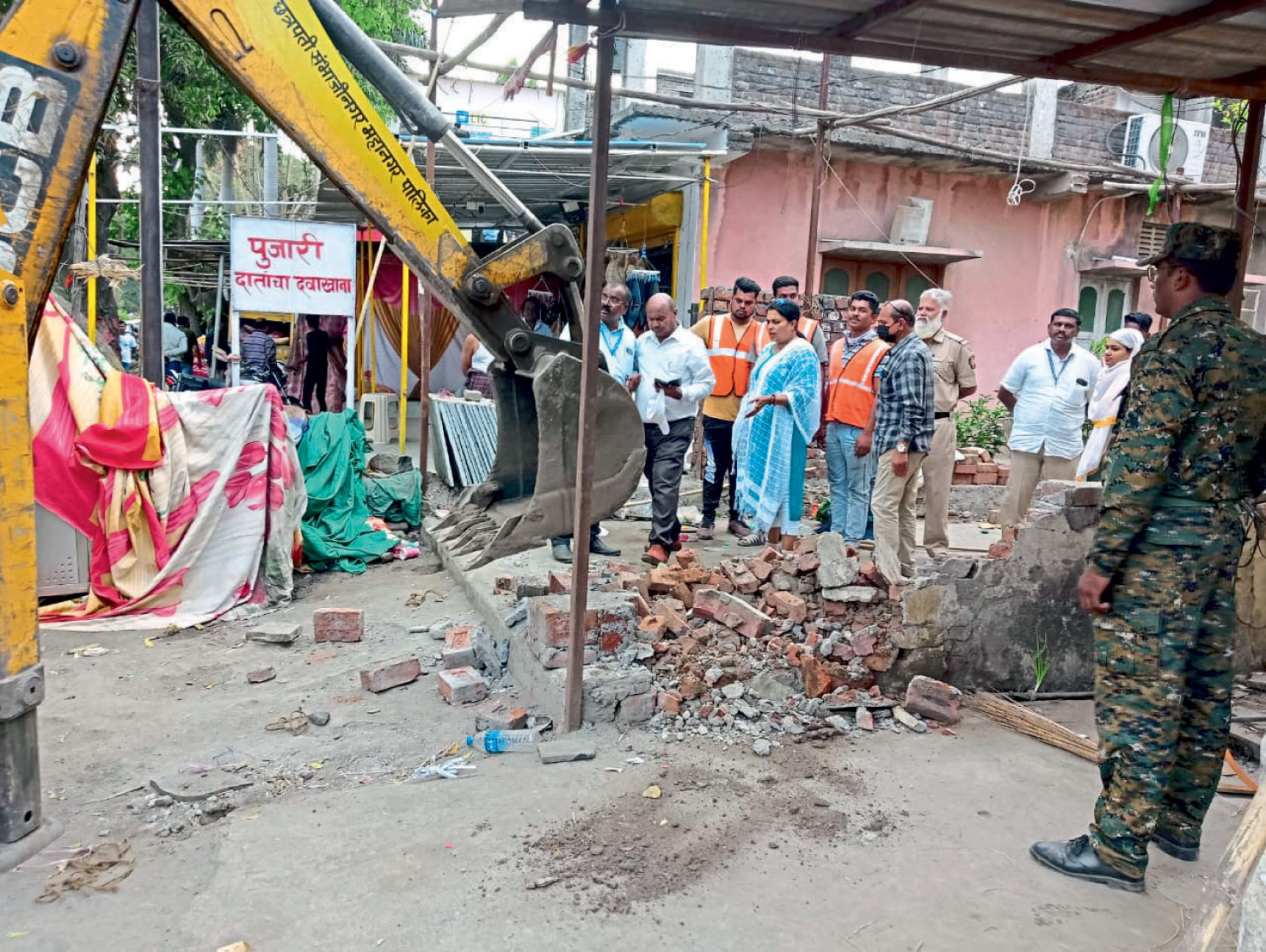 अतिक्रमण