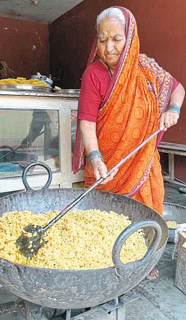 सुभद्रा यांच्या गोडीशेव, बुंदीची चवच न्यारी