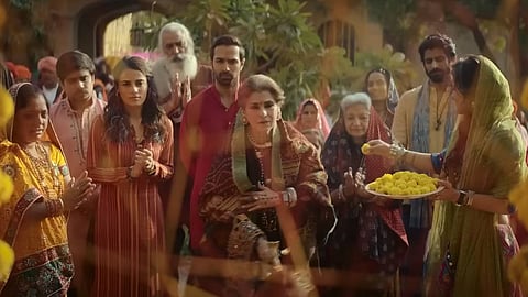 Saas Bahu Aur Flamingo Trailer