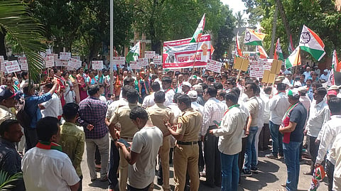 Islampur administration run away Nationalist Congress Party protest