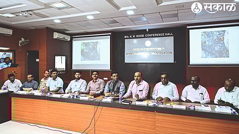 Officials of 'Aima', 'Nima' and MIDC, municipal officials attended the mini zoom meeting.