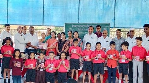 धामणी आंबेगाव येथील जिल्हा परिषद प्राथमिक केंद्र शाळेत