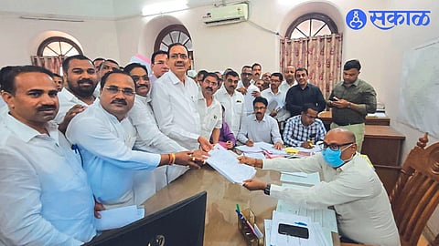 Applications filed by the leaders of both the Pingle-Chumble groups